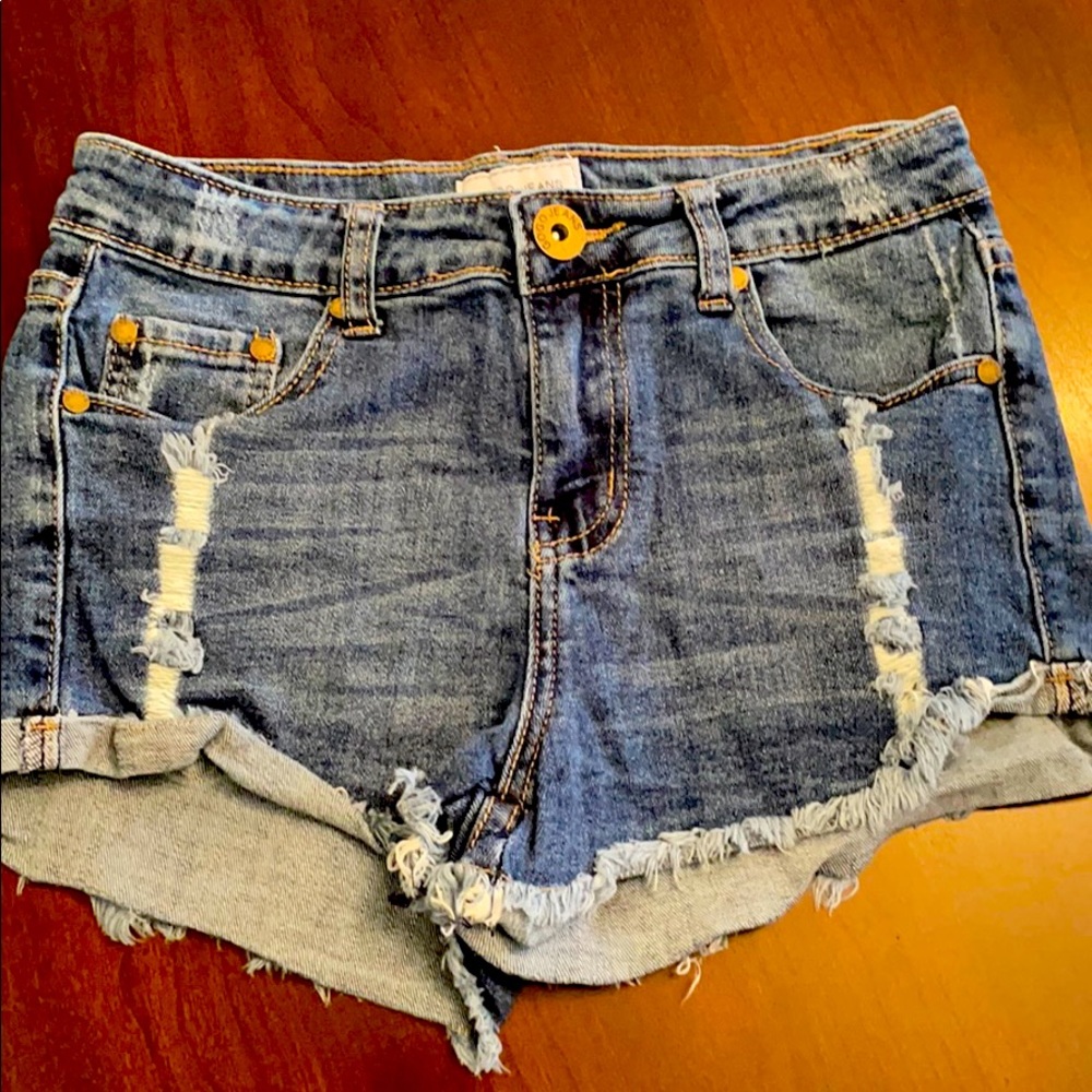 GoGo Jean Shorts